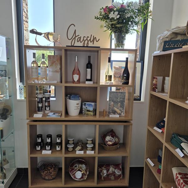 Boutique de l'office de tourisme de Gassin_Gassin