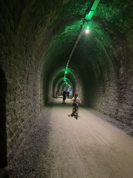 tunnel