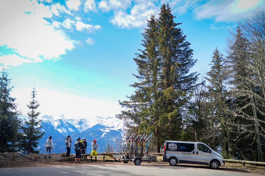 Shuttles enduro guidées