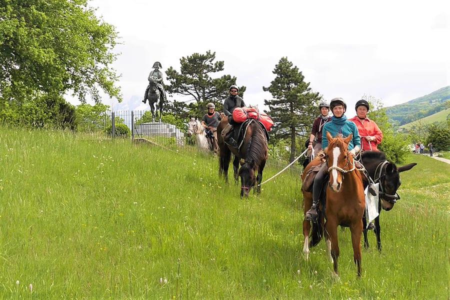 Route Napoleon à cheval