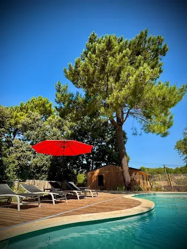 N&L Signature_Mornas