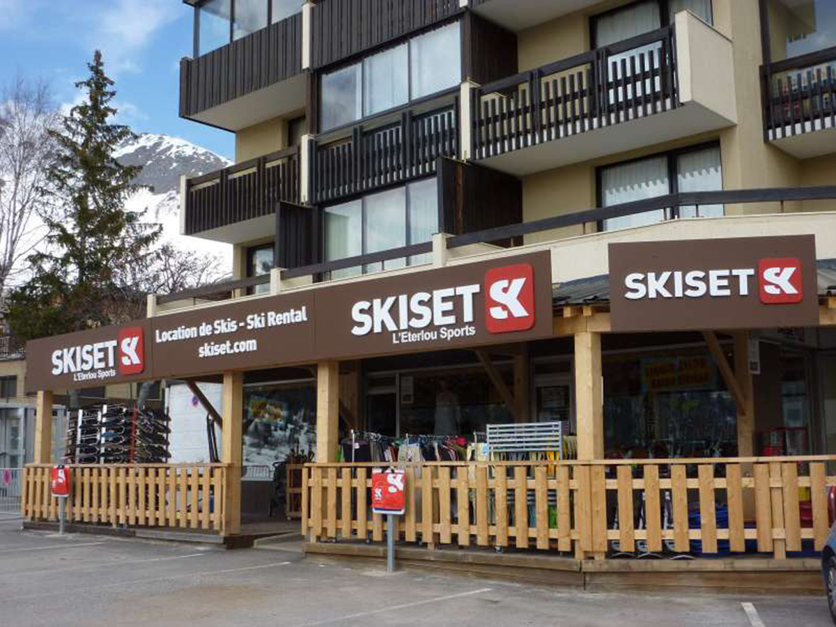 L'Eterlou Sport Skiset
