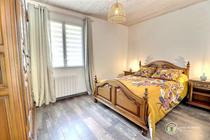 La chambre lit en 140