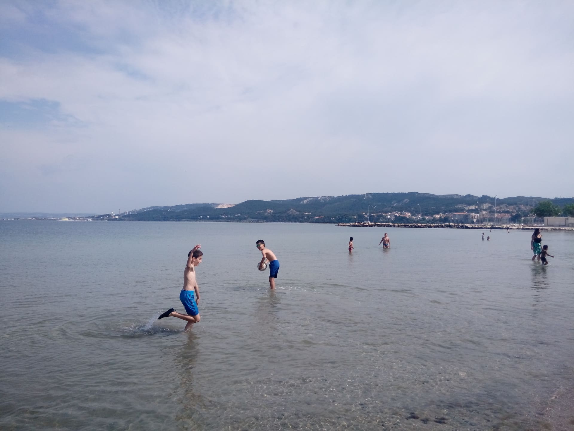 Plage de Ferrières centre-ville