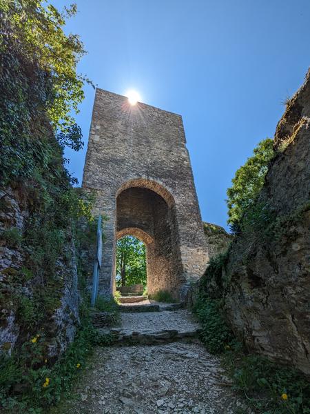 Crémieu, cité médiévale - Balcons du Dauphiné - Nord-Isère - à moins d'une heure de Lyon