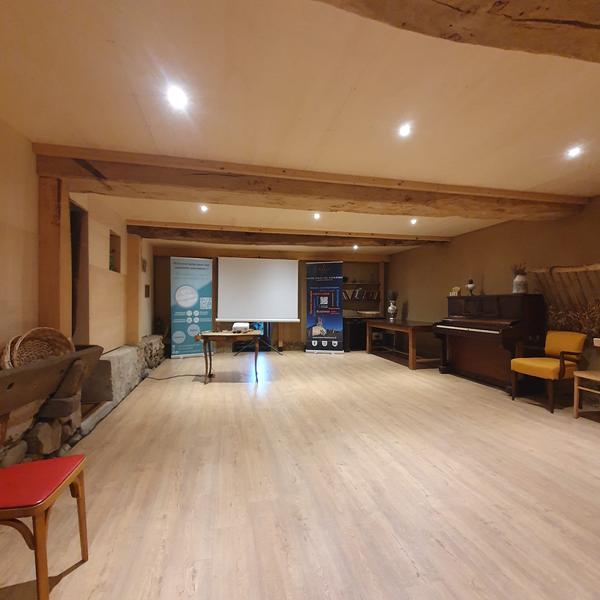 WhatsApp Image 2025-11-12 at 10.04.06.jpeg