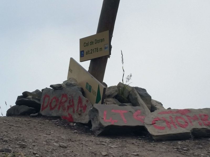 sentier pédestre : les Quatre Têtes par Doran (2364 m)