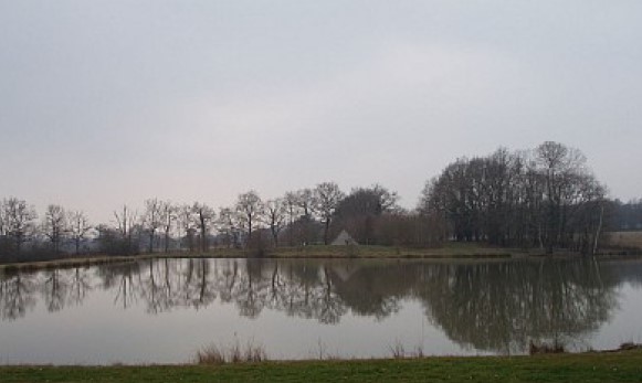 Lessac sentier de la Barde