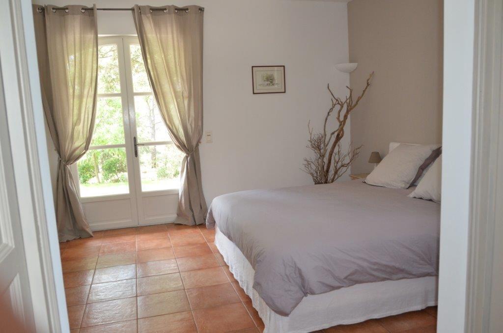 La Bastide de l'aube, Saint-Marc-Jaumegarde - photo 6