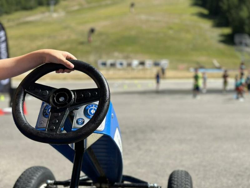 - © Association La Joue Course de karts à pédales_La Joue du Loup - © Association La Joue