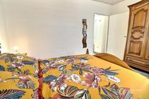 La chambre lit en 140