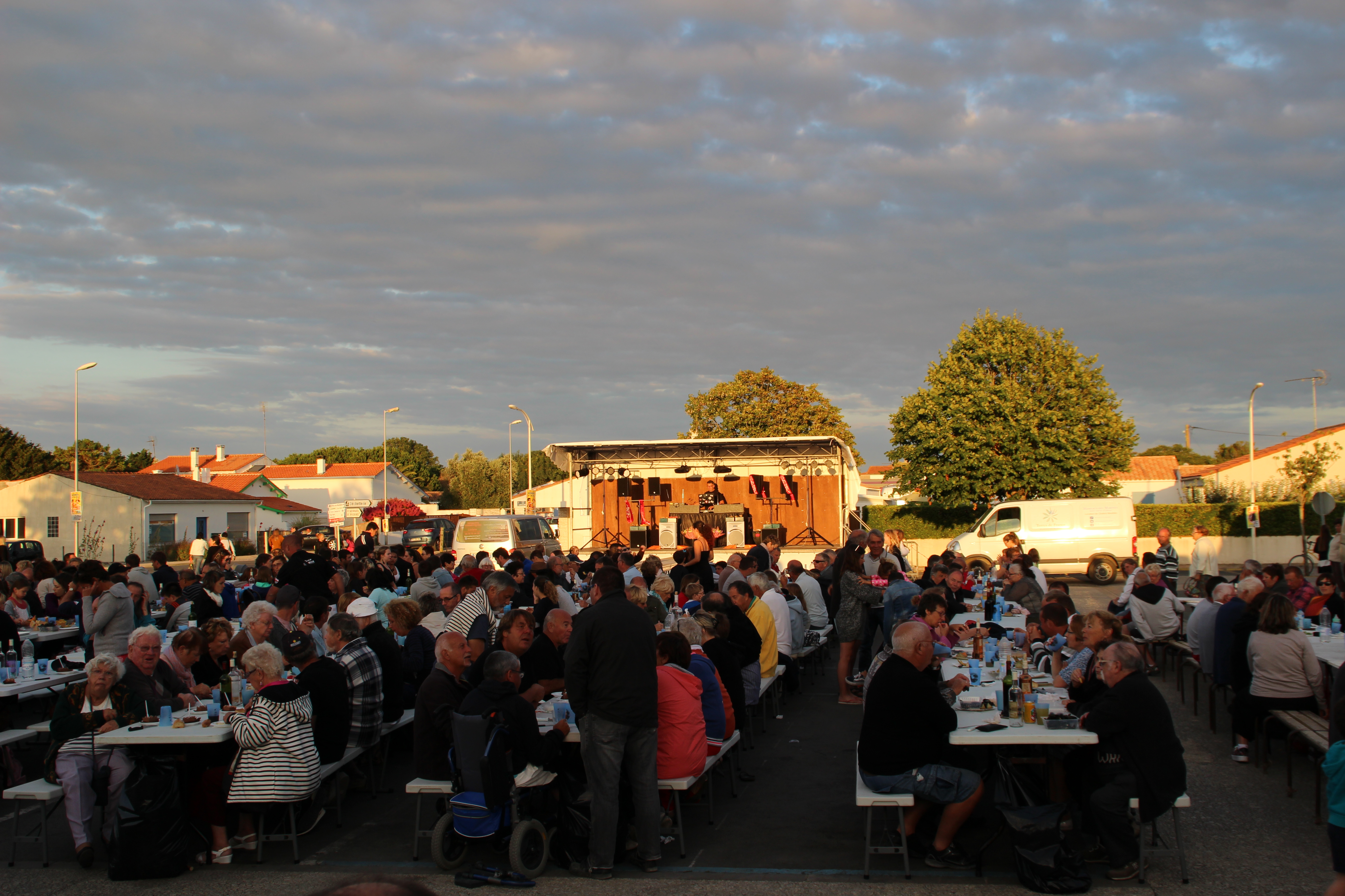 Élection de miss La Brée, Marché Gourmand et bal