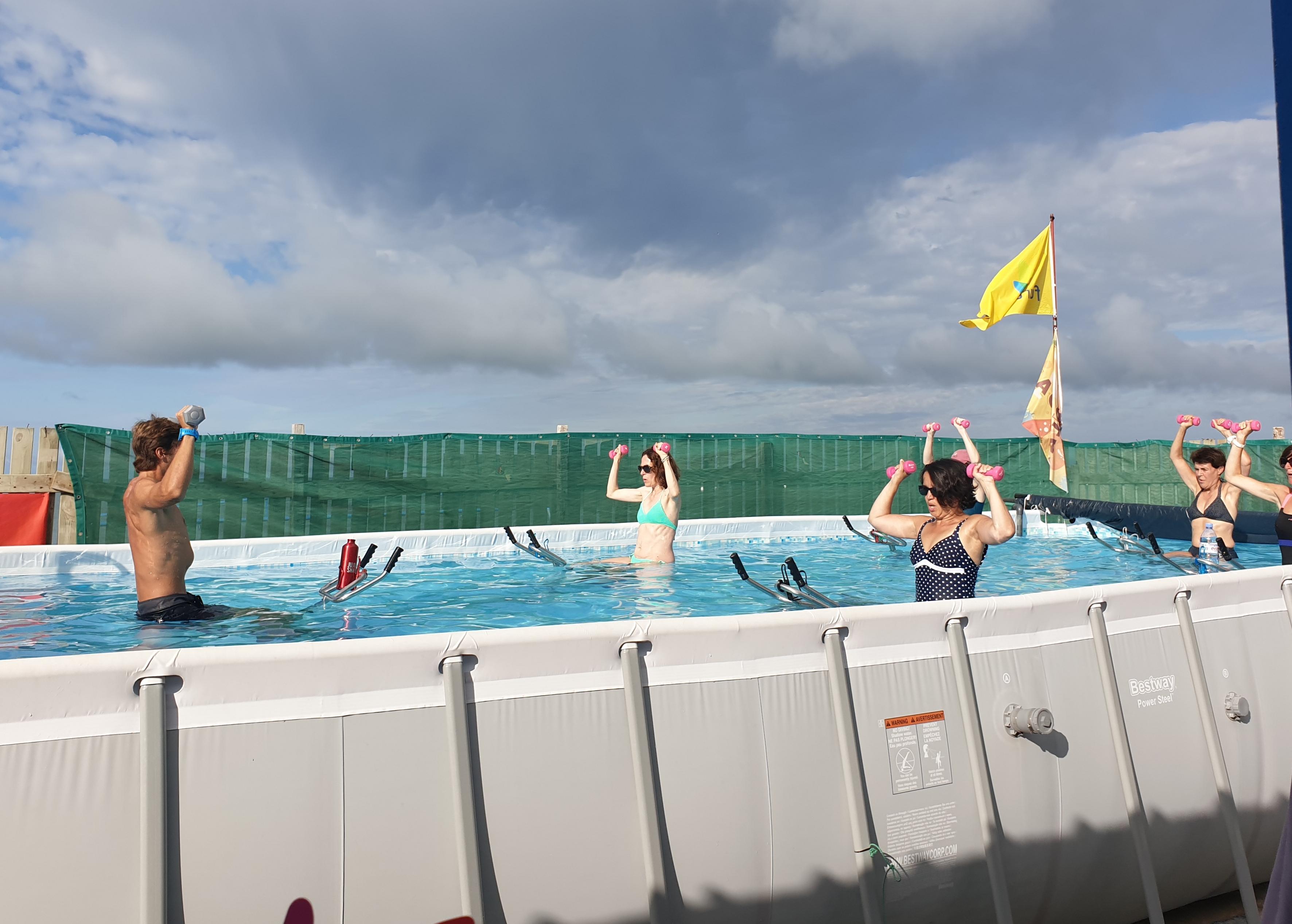 Cours et stages par le club de plage Les Dauphins