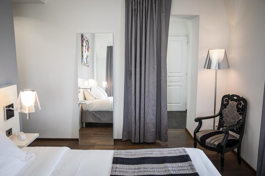 Chambre et entrée