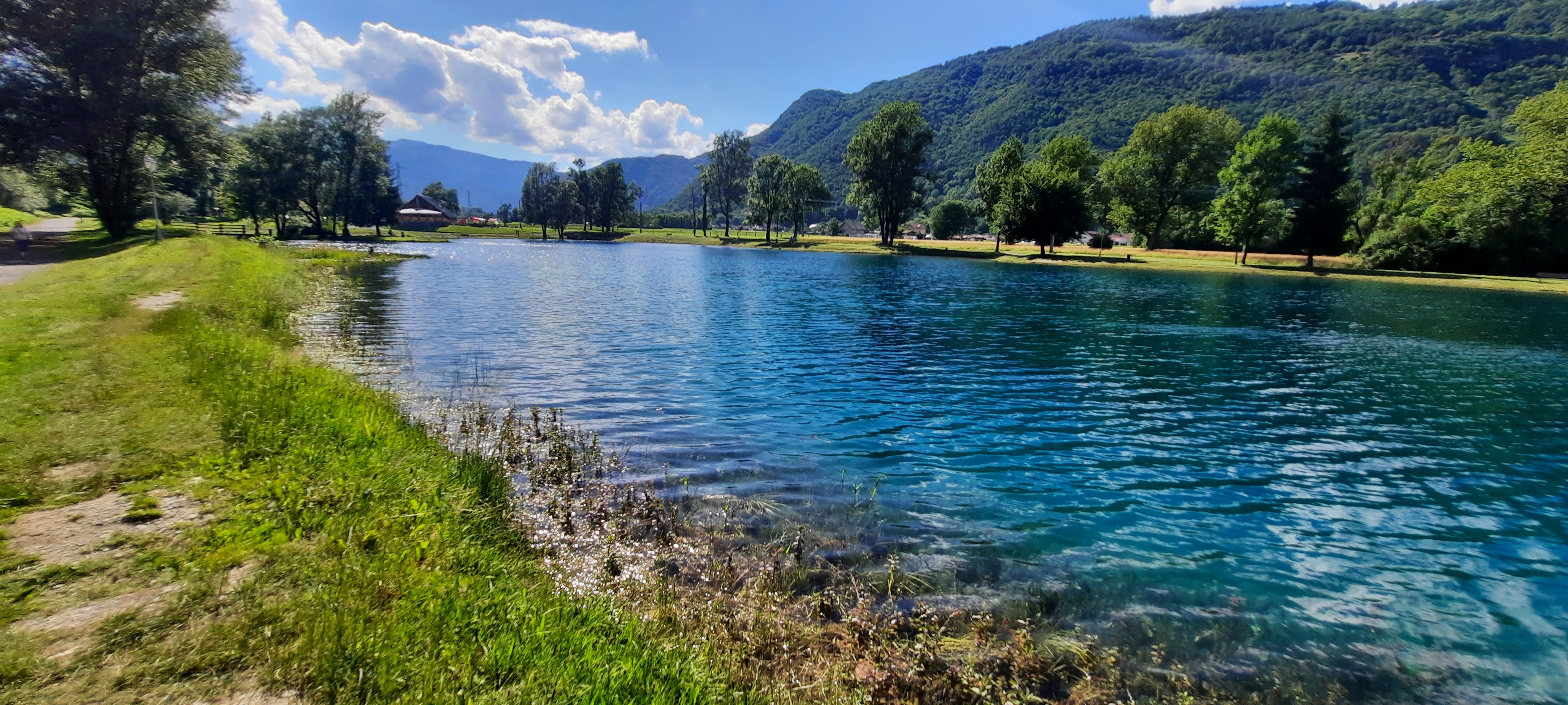 photosFeed-https://static.apidae-tourisme.com/filestore/objets-touristiques/images/43/38/32253483.jpg