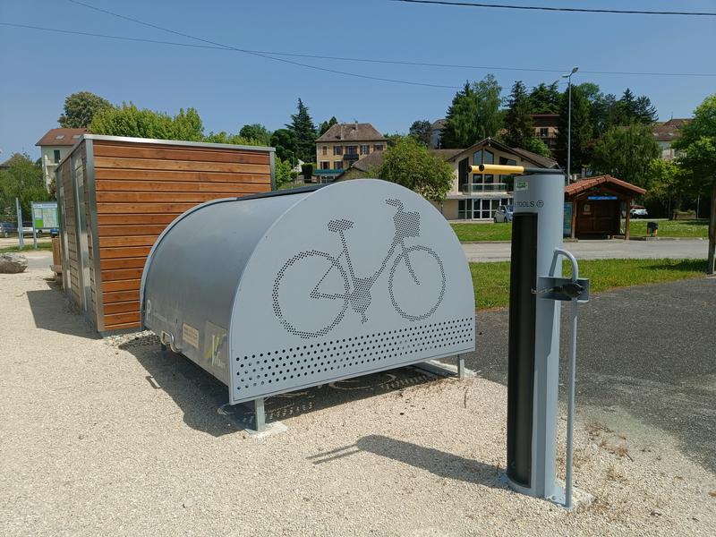 Station de maintenance vélo_Saint-Genix-les-Villages
