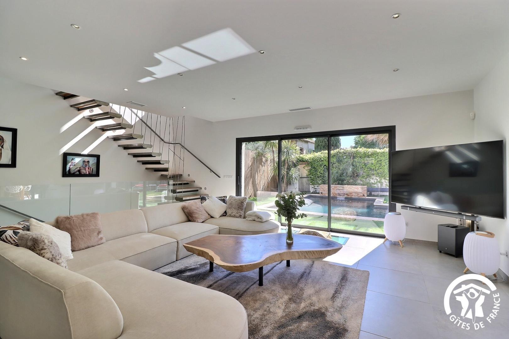 W & M Home, Marseille 13e Arrondissement - photo 20