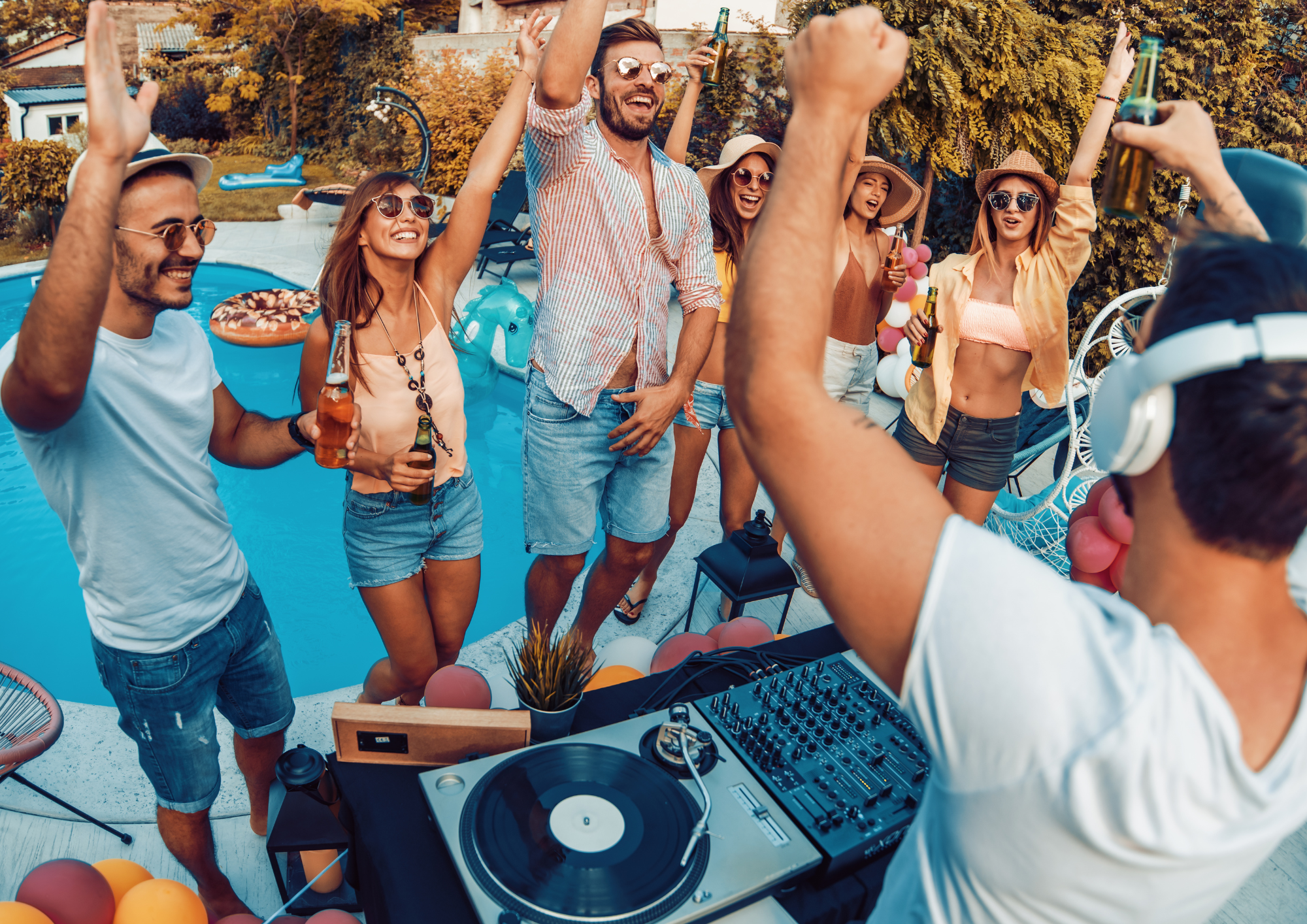 White Night Pool Party - château de Fontager