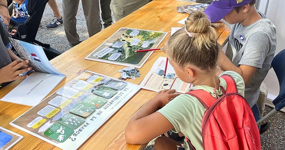 La libération expliquée aux enfants !_Bormes-les-Mimosas