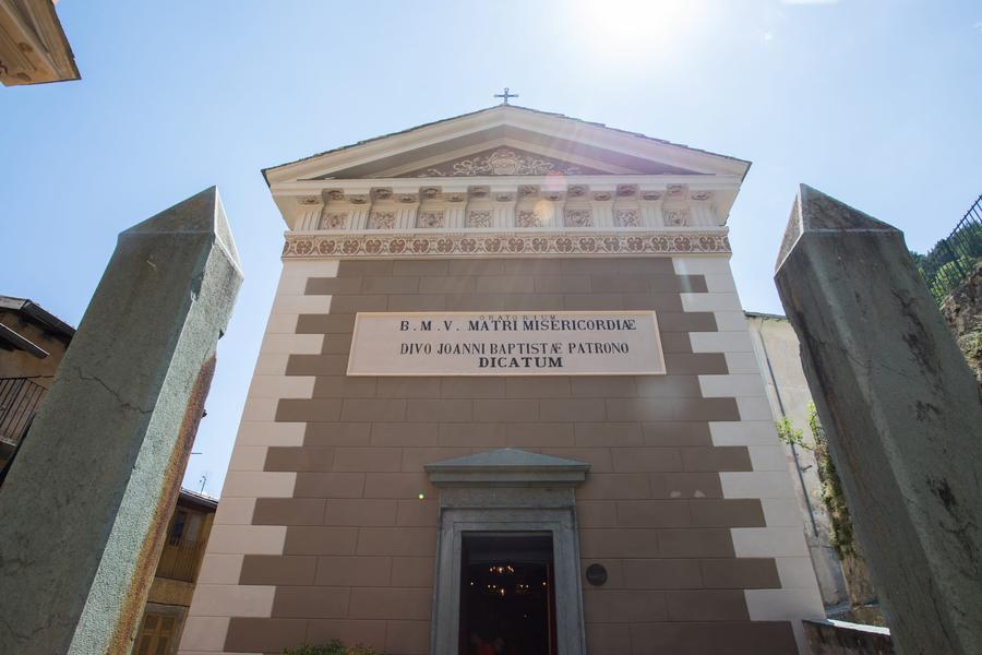 Façade pénitents noirs