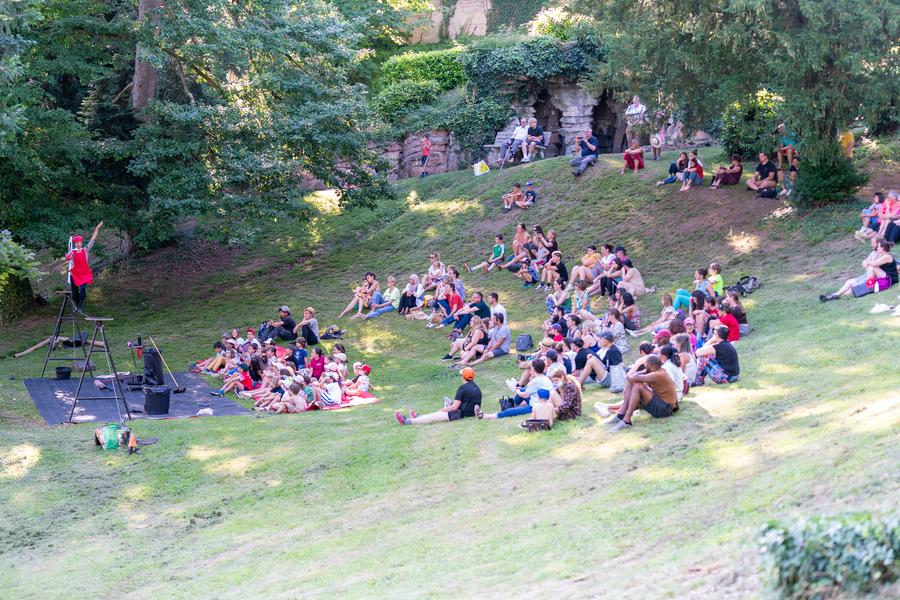 Le village en fête - Scène ouverte et animations famille