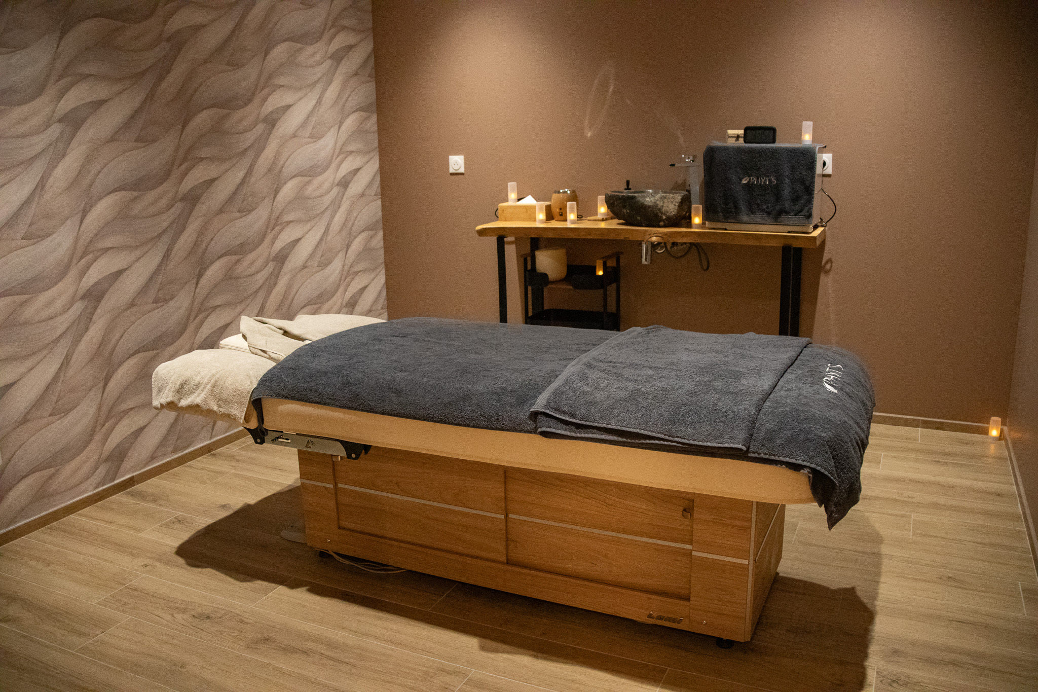 Table de soins et massages du Spa L'équilibre