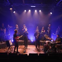 Concert de Marthe big band sur la scène de Cybèle_Vienne