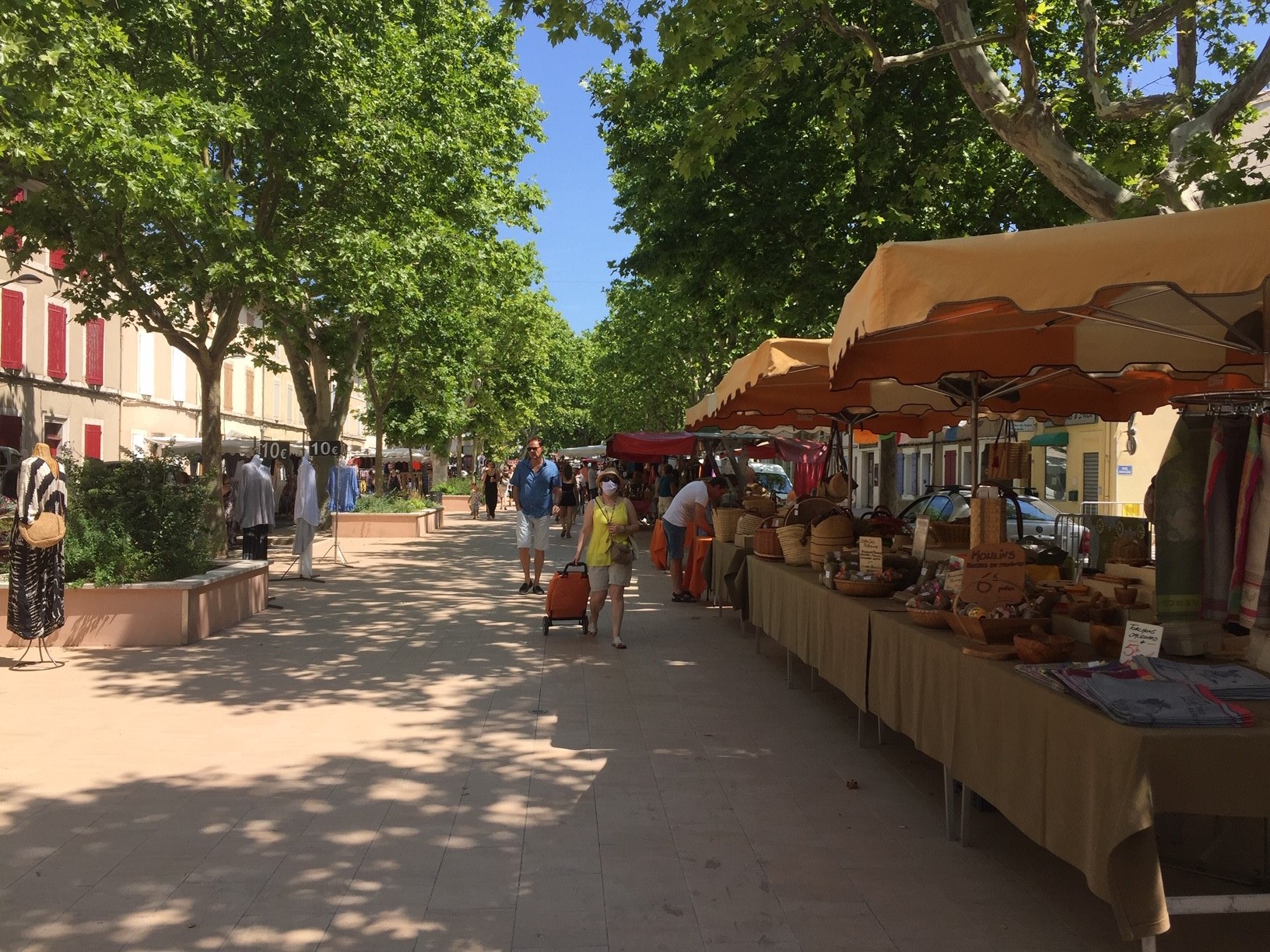 Marché provençal de Pertuis
