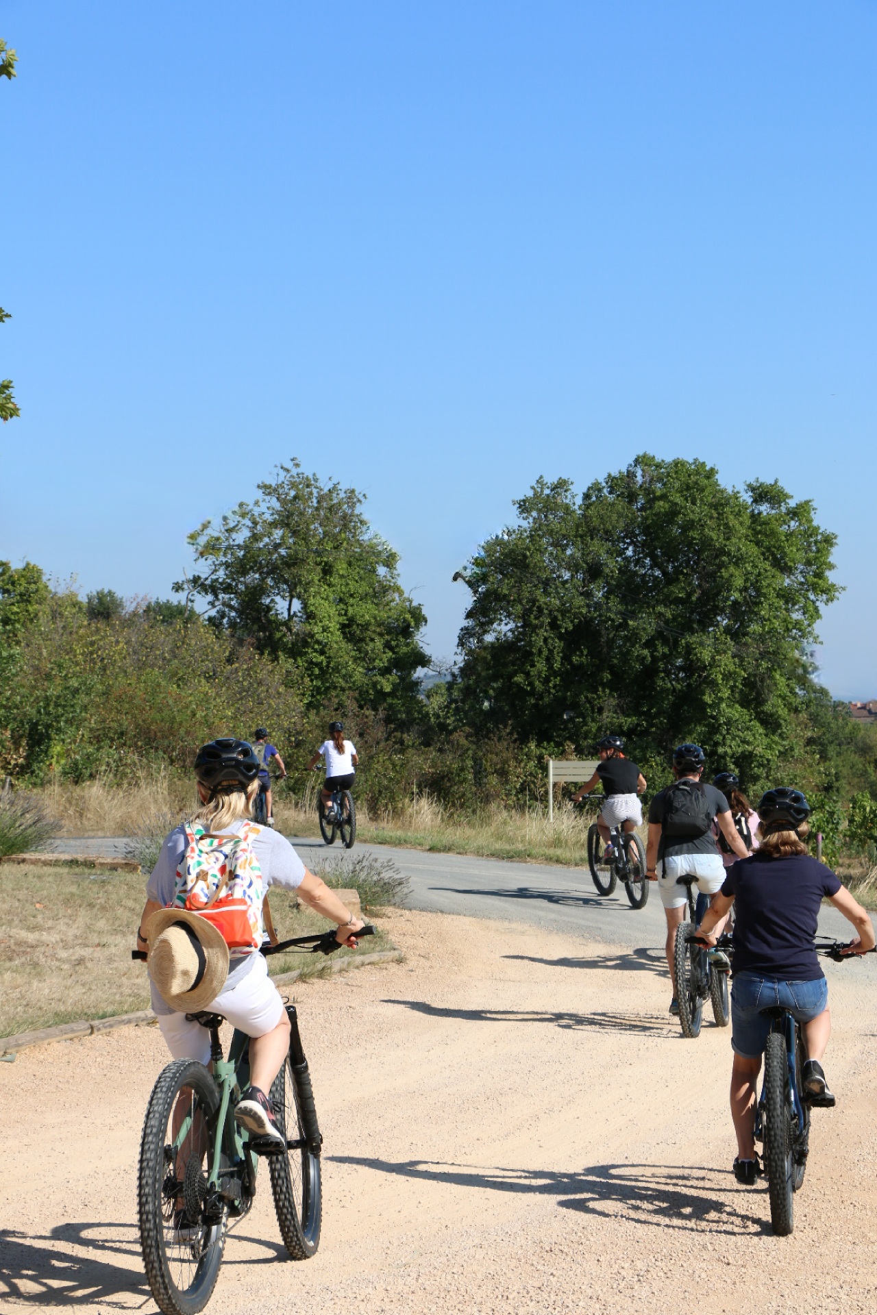 Balade en VTT électrique dans le Beaujolais