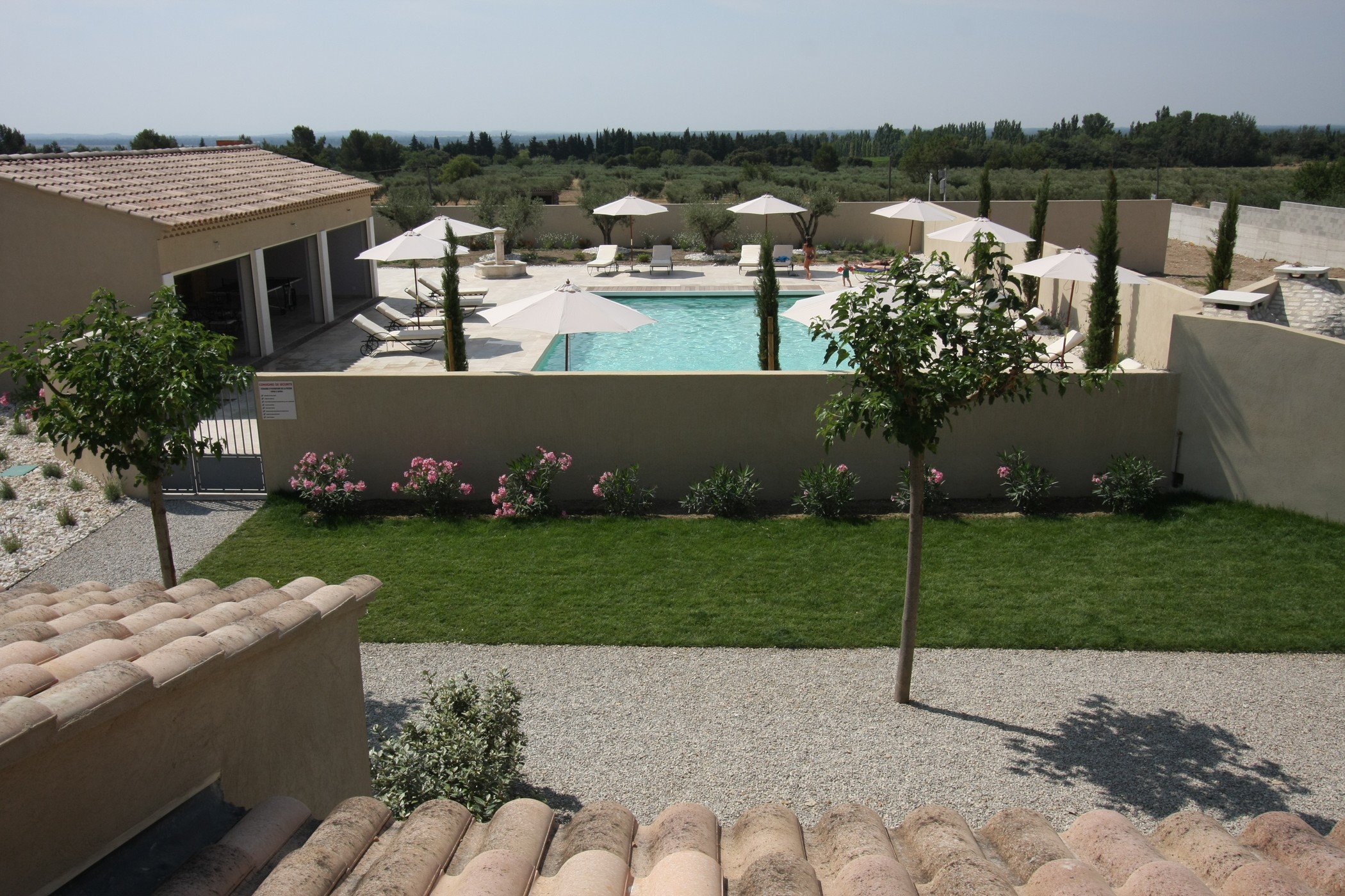 Oustau dou soulèu, Aureille - photo 9