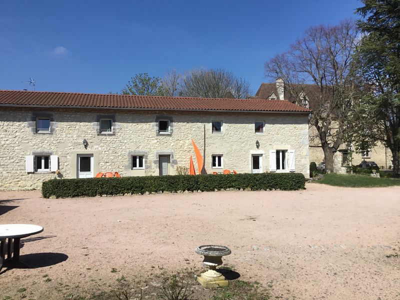 Gîte 1 - Des roses et des tours - Château de Saint-Genès-du-Retz