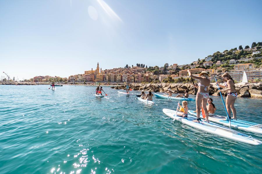 Activité en famille - balade en Paddle à Menton