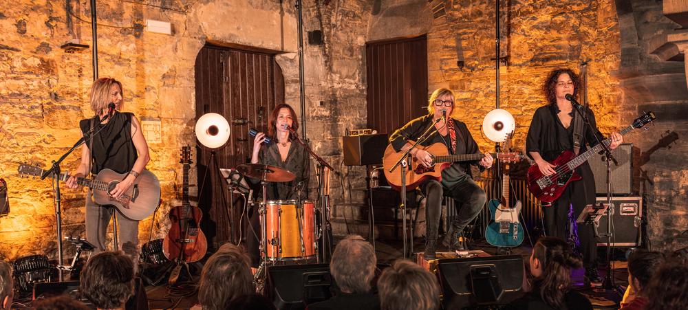 Beverly Jo Scott - Divine Rebels