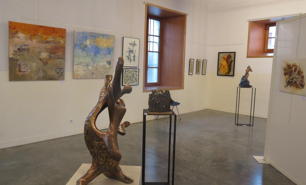 - © Service culture Mairie Embrun Salon des arts de la ville d'Embrun - © Service culture Mairie Embrun