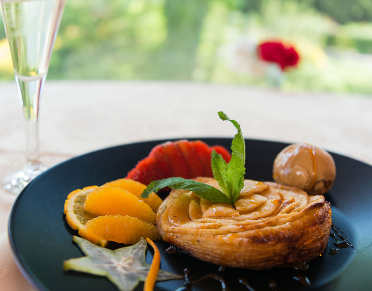 Lac Annecy Doussard Restaurant L'Arcalod