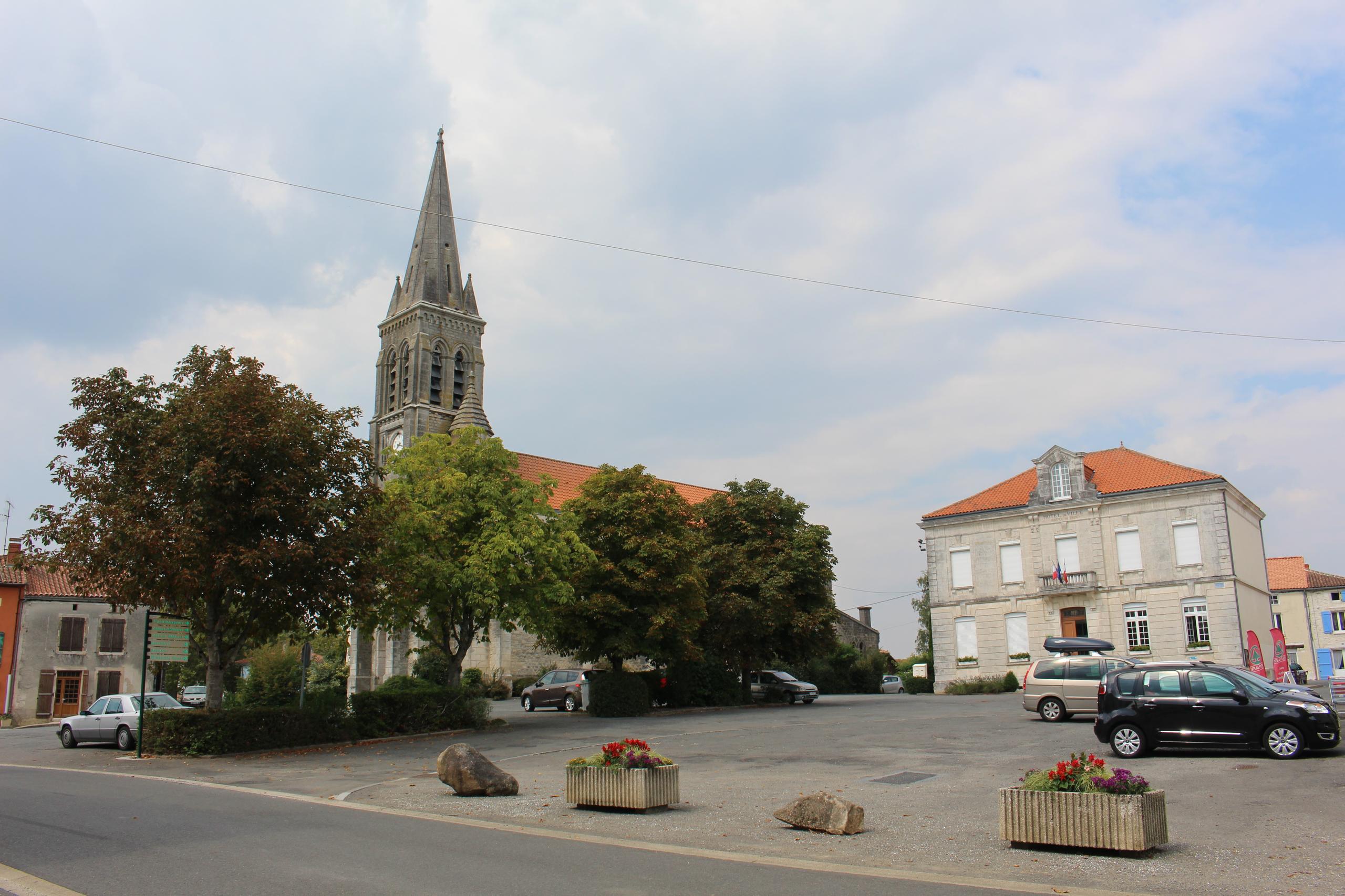 Montemboeuf sentier du petit mairat