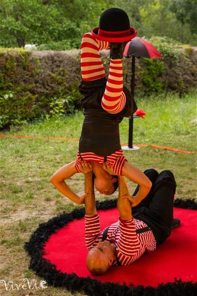 Un clown peut en cacher un autre_Embrun