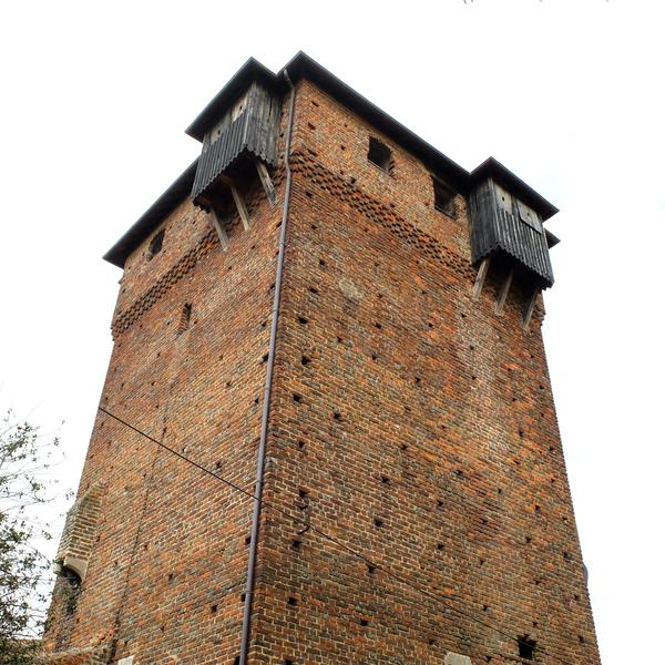 Château médiéval d'Ambérieux en Dombes_Ambérieux-en-Dombes