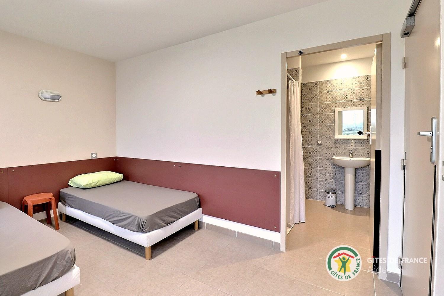 Nouveau bâtiment chambre 203