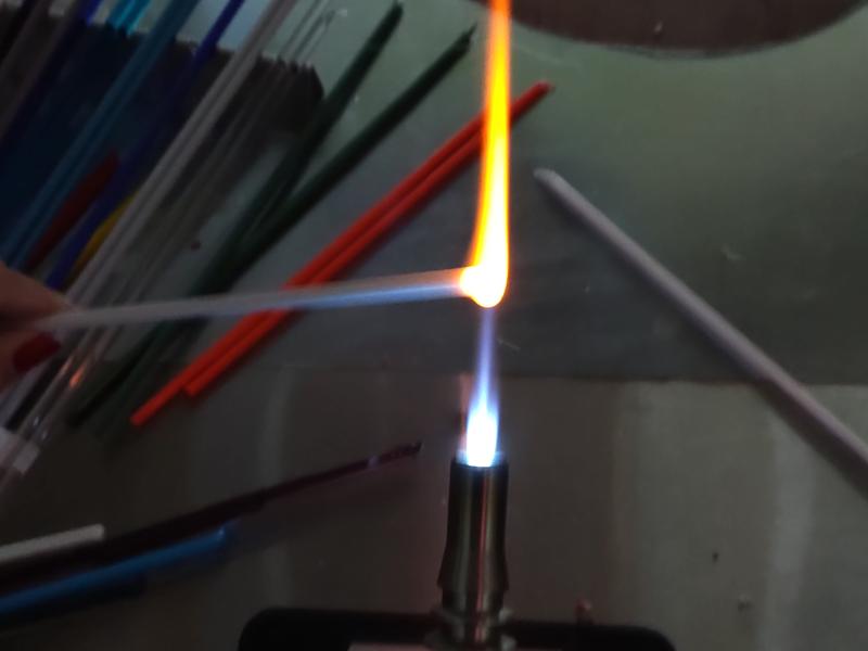 Démonstration : création de perles de Murano_Clelles