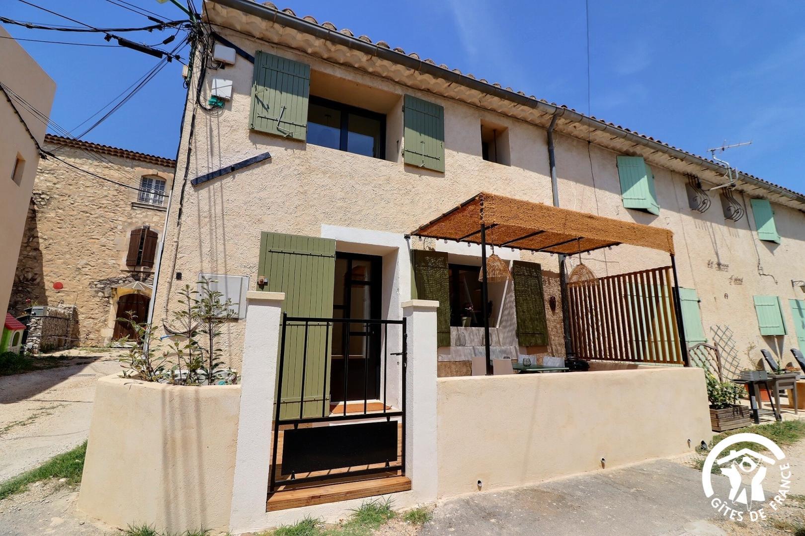 La Pomme de Pin, La Fare-les-Oliviers - photo 3