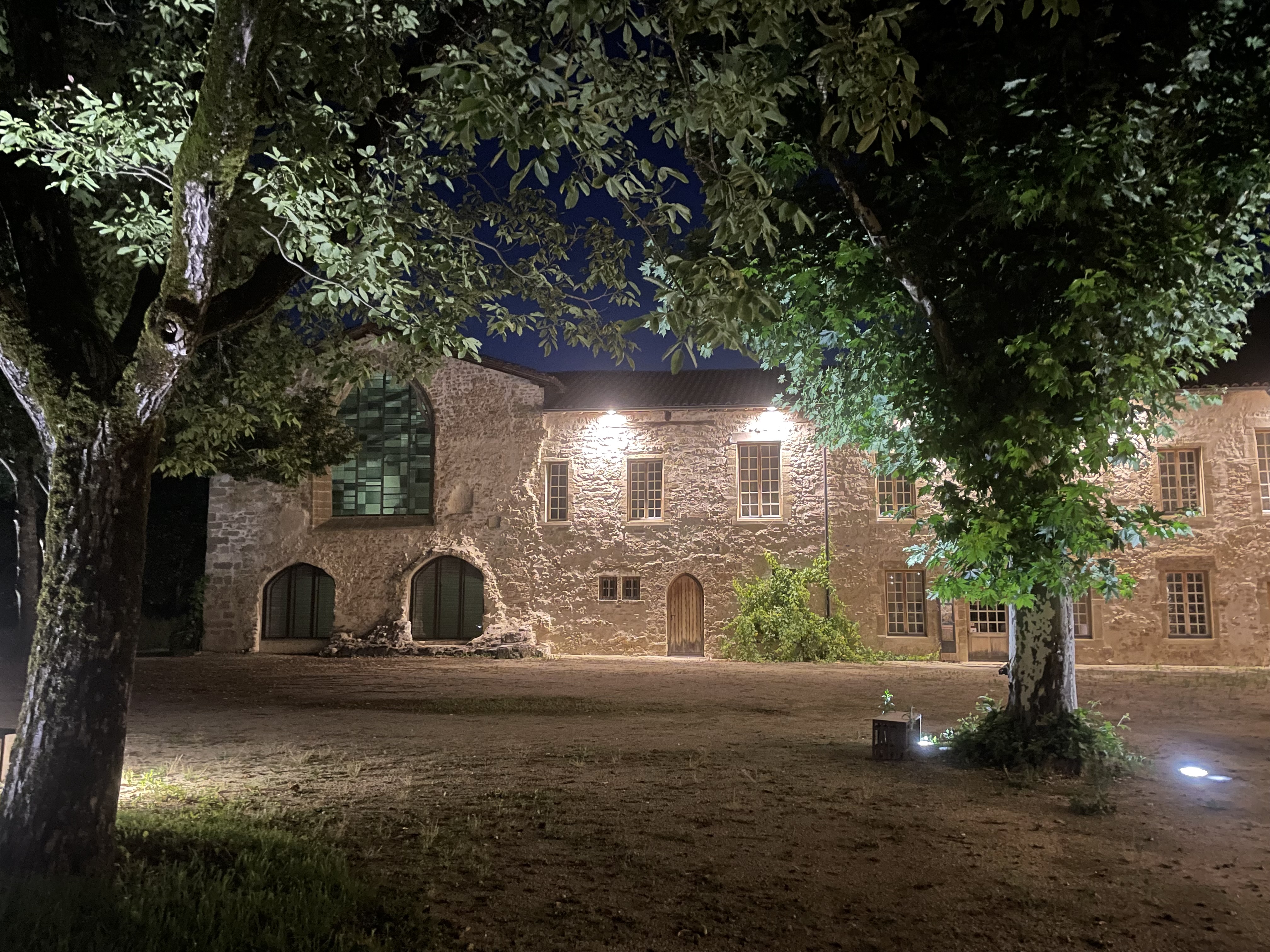 Promenons-nous dans les voix et démabulation dansée millénaire_Beauvoir-en-Royans