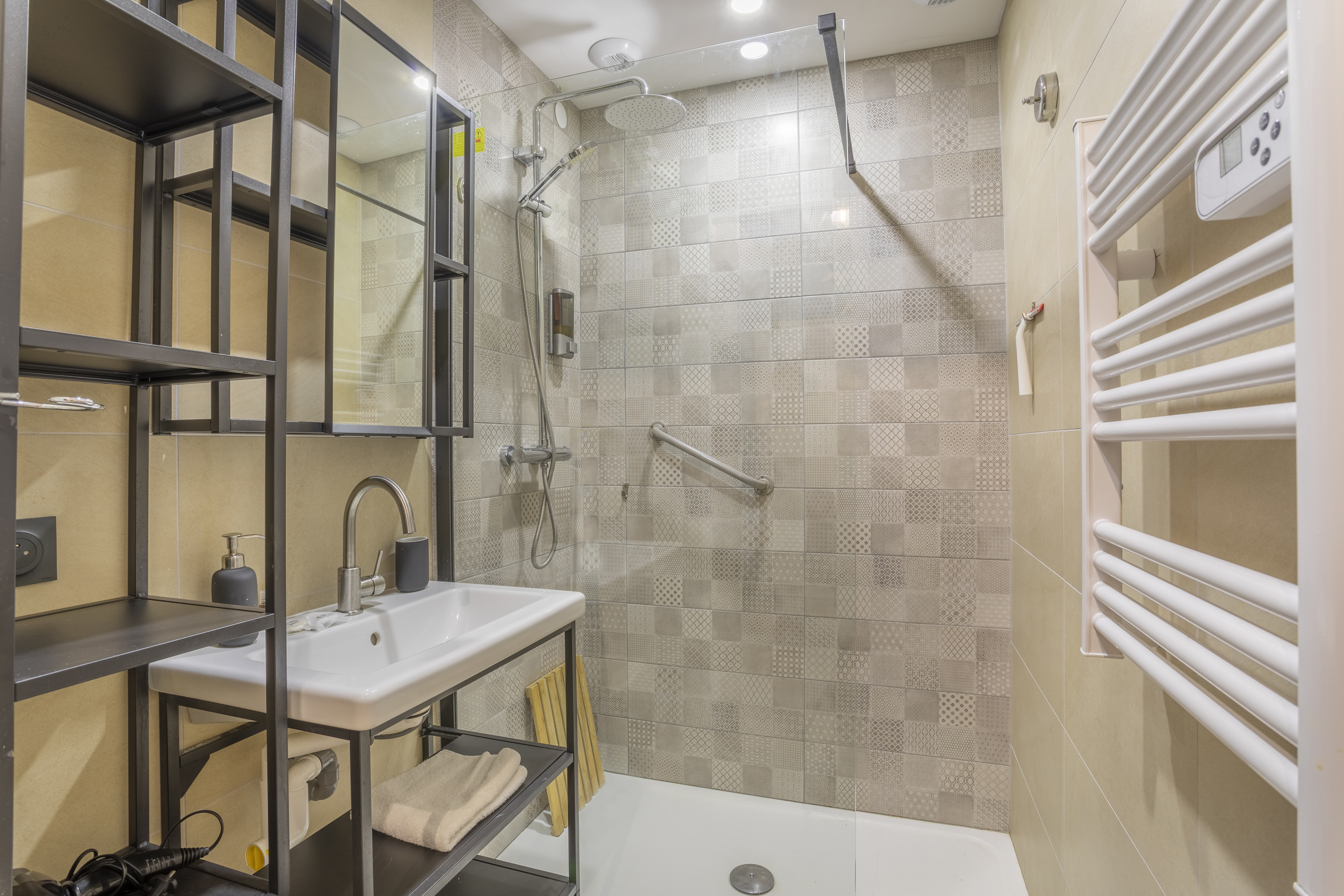 11 Appartement - La Major- Vieux port - photo 4