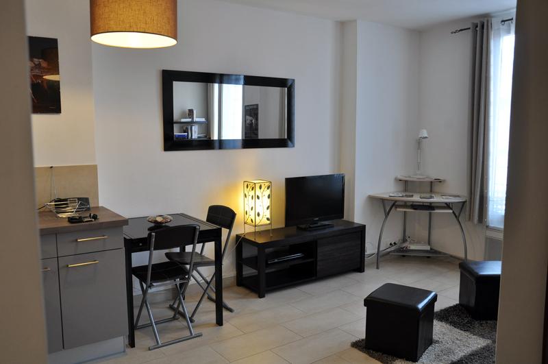 vue depuis entrée salon