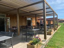 terrasse ombragée de 50 places
