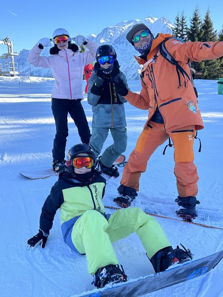 Cours particuliers Ski et Snowboard Adultes et Enfants - Révolution Glisse