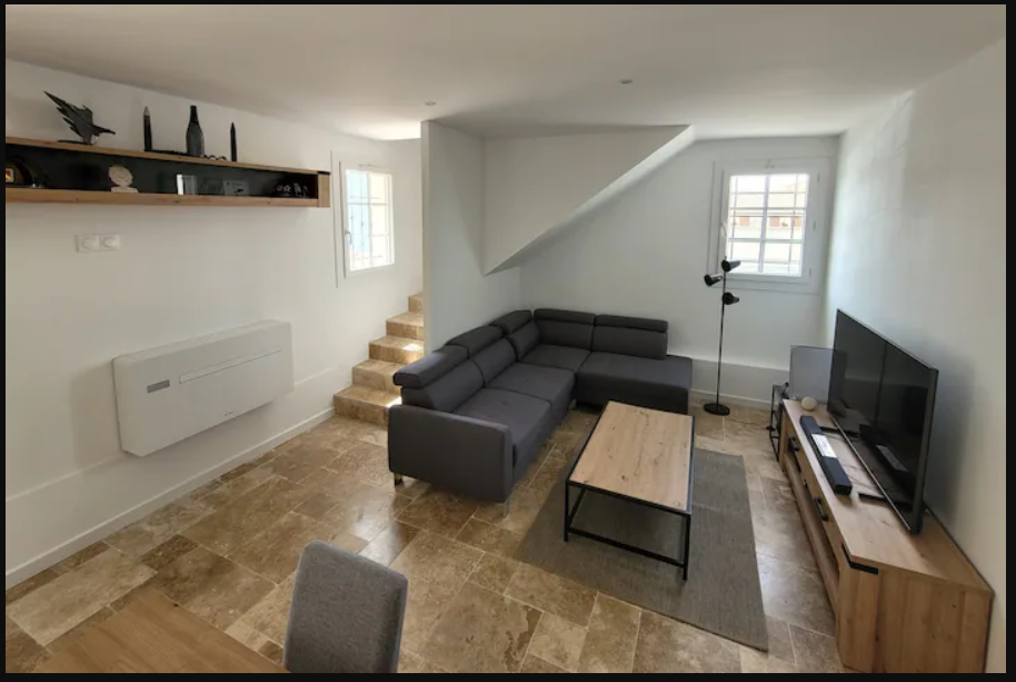 Maison de Jojo, Istres - photo 8