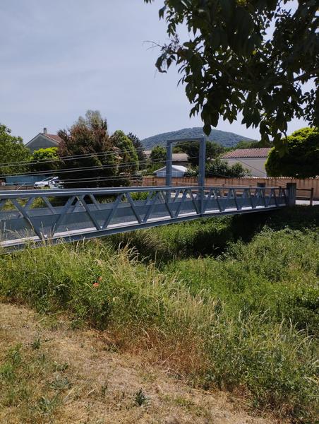 De silhouettes en silhouettes : Au fil de la Riaille_Malataverne