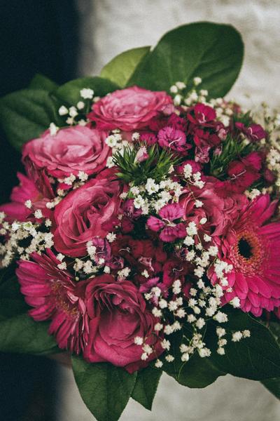 Atelier Création Florale à Faucon du Caire : bouquet structuré