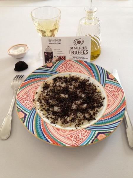 Destination Truffes Repas exceptionnel  autour de la truffe noire du Tricastin accompagné de trufficulteurs_Grignan